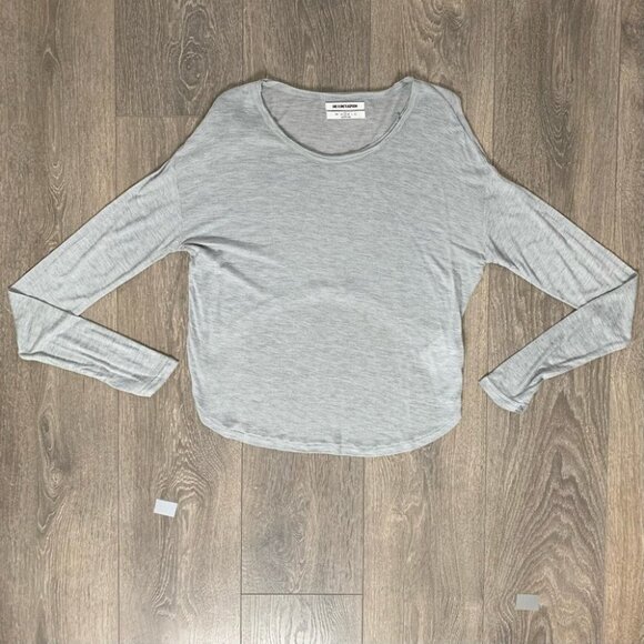 Revolve One Teaspoon Cropped Top long sleeve Casual Basic Neutral Gray Size XXS - Picture 5 of 12